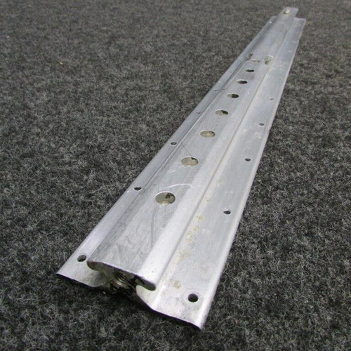 84487-004 Piper PA46-350 Track Seat Inbd