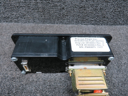 051A0330-2 Cirrus SR22 Precise Flight Integrated Flap and Oxygen Switch