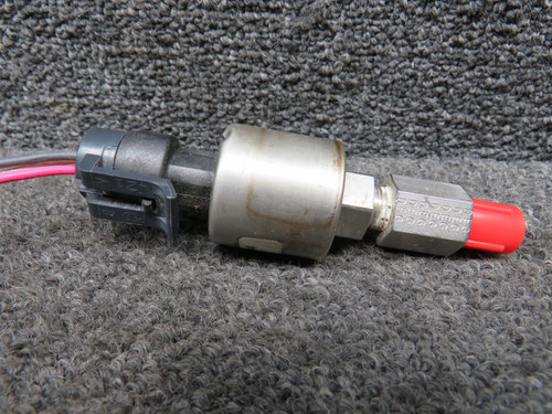 12-635-004 Cirrus SR22 Oil Pressure Transducer