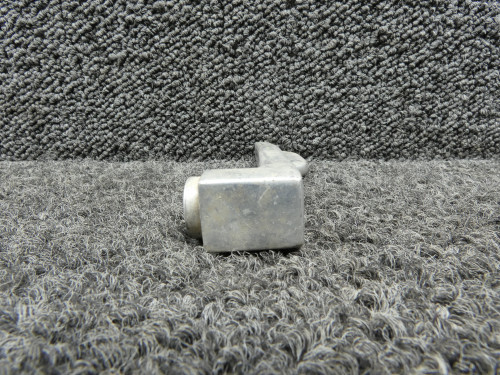 0811490-88 Cessna 310Q Cabin Door Inner Handle