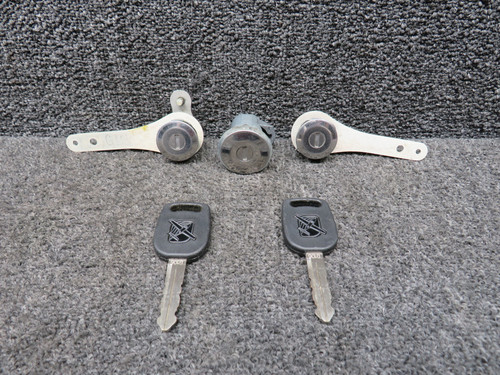 33525-101, 33525-002 Cirrus SR22 Cabin and Baggage Door Lock Set with Keys