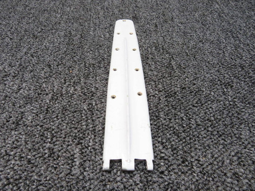 0711037-16 (Use: 0711037-22) Cessna Cabin Door Hinge Upper RH (White)