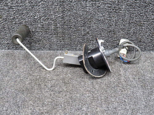 CC2840220003-102 (Alt: 23137-014) CiES Glycol Level Sending Assy RH (9-28V)