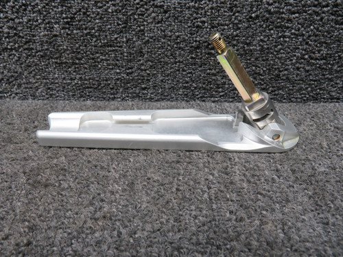33526-002 Cirrus SR22 Exterior Cabin Door Handle Assembly