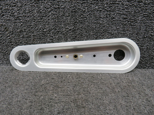 33523-004 Cirrus SR22 Exterior Cabin Door Handle Housing Assembly RH
