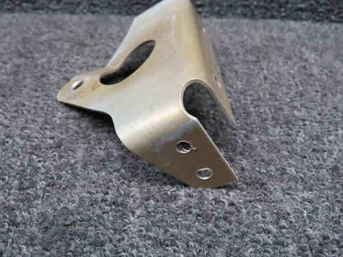 20103-002 Cirrus SR22 Lower Rudder Vertical Top Hinge