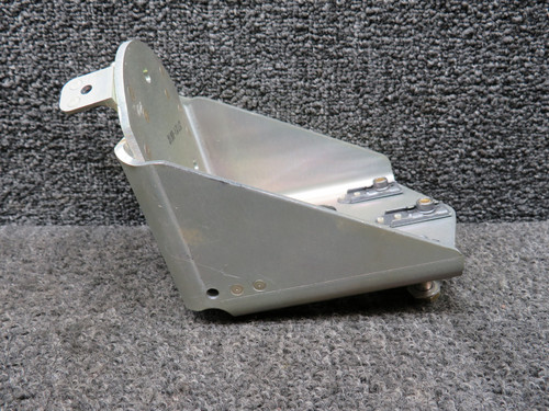 27121-001 Cirrus SR22 Rocket Tube Mounting Bracket