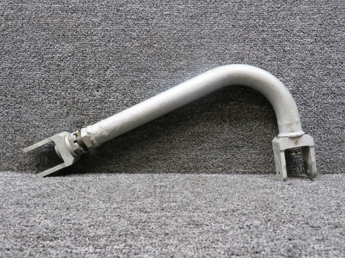 010A-38372 Mitsubishi Main Landing Gear Strut Control Arm