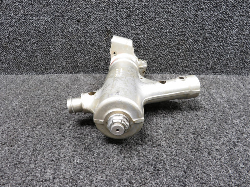 20752-009 (Cast: 20750-5) Piper PA30 Main Gear Strut Housing Assembly RH