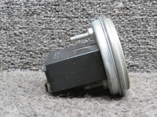15007 Stewart-Warner Hobbs Hour Meter Indicator 4-40 Volts (Hours: 2252.1)