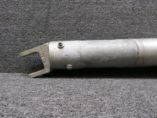 010A-38202-31 Mitsubishi MU-2B-25 Main Landing Gear Leg Assembly LH