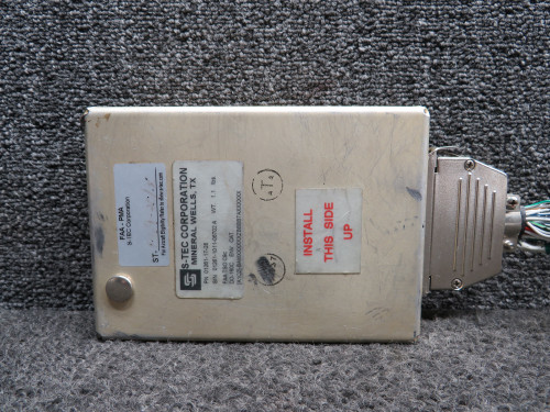 01261-17-28 S-Tec Autopilot Computer with Connector (Volts: 28)