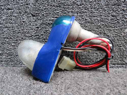 C622001-0201 Cessna T337G Navigation and Strobe Light Assembly RH