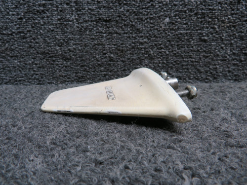 071-1174-00 (Use: 071-01591-0001) Bendix King KA-60 DME Transponder Antenna