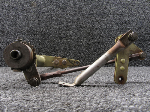 101-910026-61 Beechcraft Vane Actuator Shaft Assembly
