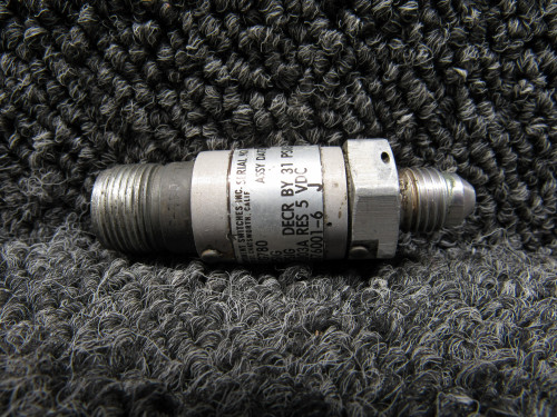 99193SOCN3876001-6 CCS Cessna 500 Pressure Switch