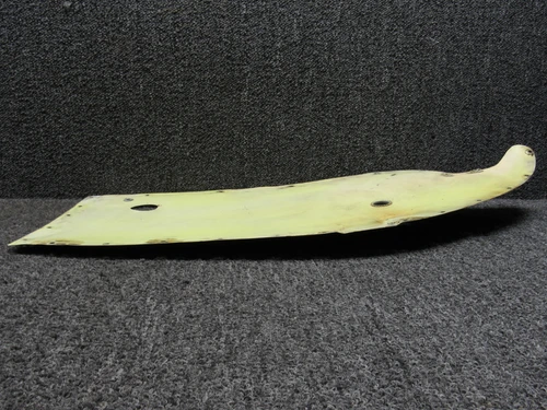 0823413-32 Cessna 421 Lower Wing Tip Tank Fairing RH