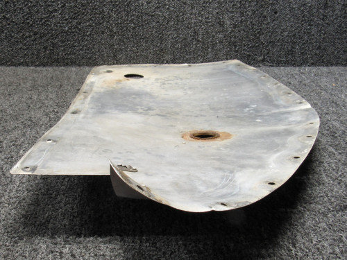 0823413-31 Cessna Lower Wing Tip Tank Fairing LH