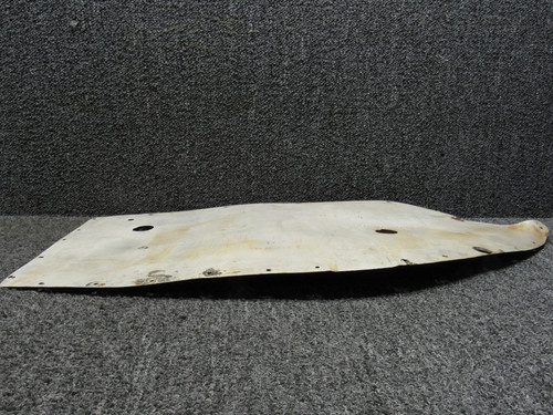 0823413-32 Cessna 401A Lower Wing Tip Tank Fairing RH