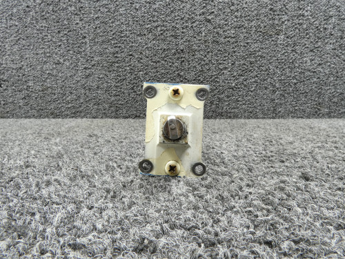 96-526014-8, 96-526018 Beech 95-B55 Elevator Trim Tab Actuator Assembly LH w Rod