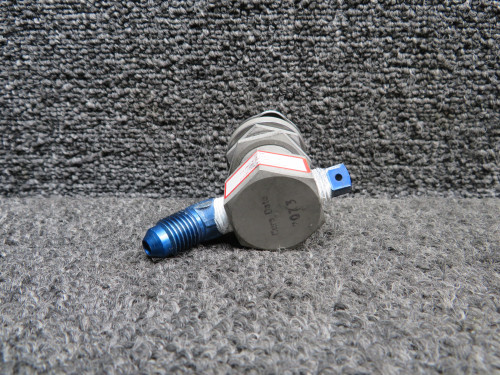 C166006-0109 (Use: C166006-0104) Cessna Oxygen Outlet with Angled Fitting & Lid