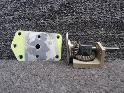 1511439-22 Cessna T337G Cabin Door Inner Handle Gear Box Assembly with Plate