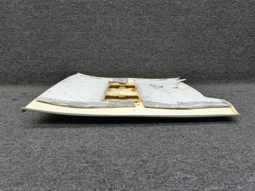 700117-3 Piper Aerostar 601P Aft Trim Panel Center with Cover