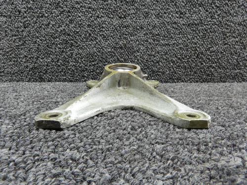 67042-012 (Cast: 67043-2) Piper PA34-200T Main Landing Gear Trunnion Fitting Aft