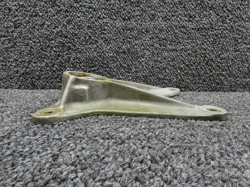 67042-012 (Cast: 67043-2) Piper PA34-200T Main Landing Gear Trunnion Fitting Aft