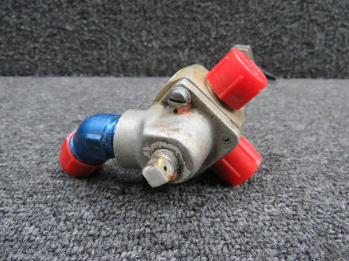0716613-1, 0716607-1 Cessna 182M Fuel Selector Valve Assembly (Core)