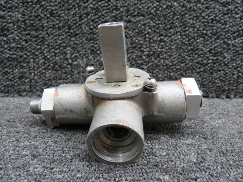 0855020-4 (Use: 0855020-4S) Cessna 310K Aux Fuel Selector Valve Assembly (Core)