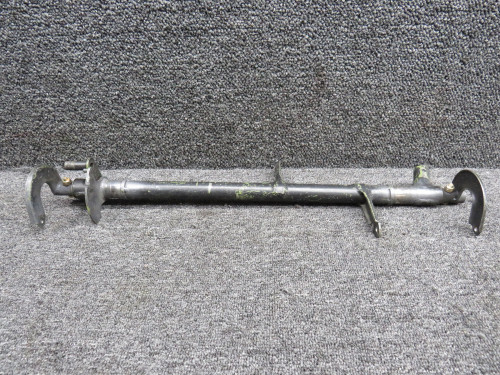 0760012-6 Cessna 180H Rudder Pedal Bar RH