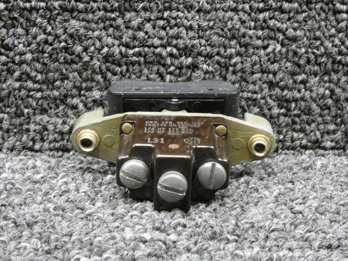 1TP1-7 IAI 1124 Westwind I Hot Cold Toggle Switch