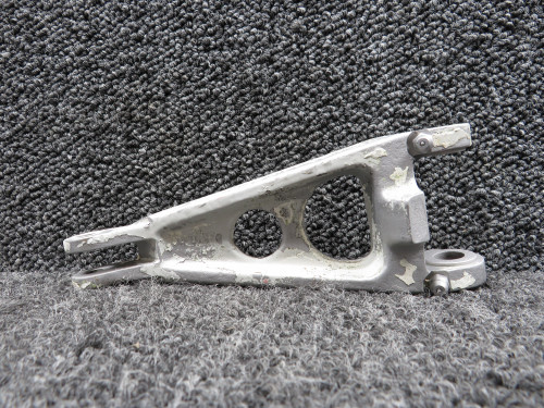 36-810016-1 Beechcraft 58 Main Gear Lower Torque Knee