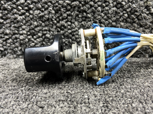 0861329-3 Cessna 310Q Rheostat Light Dimmer Knob