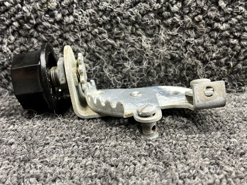 0813501-18 Cessna 310Q Aft Cabin Air Controller Assembly