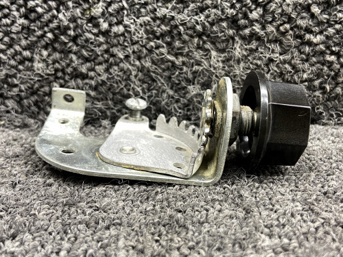0813501-16 (Use: 0813501-1) Cessna 310Q Forward Cabin Air Controller Assy