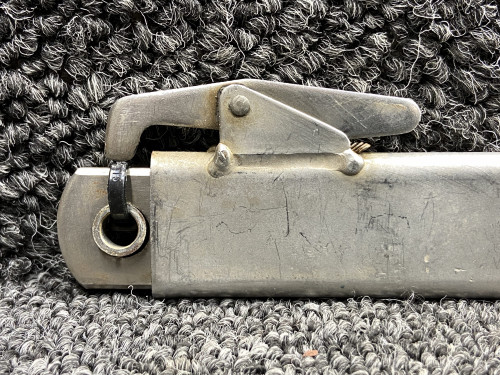 0811488-8 (Use: 5211185-1) Cessna 310Q Nacelle Baggage Door Stop Assembly