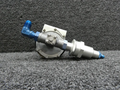 23200 Sterer Hydraulic Reservoir Pressure Regulator Assembly with Bracket