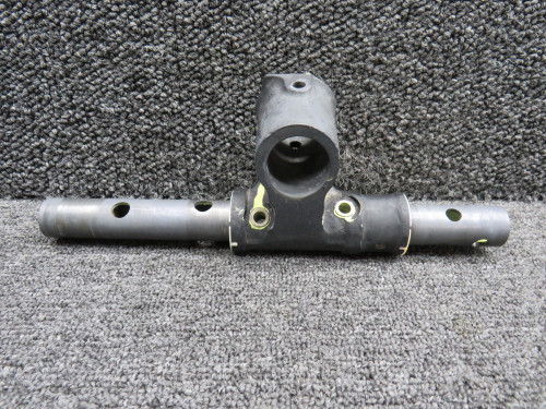 269A7334-7, 269A7333-5 Schweizer 269C Rudder Pedal Inboard Socket & Tube Assy