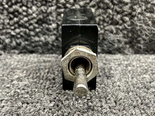 593-240-101 Wood Electric Toggle Circuit Breaker (40A)