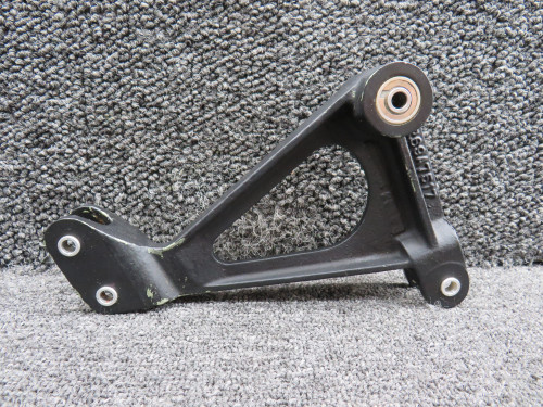 269A7517 Schweizer 269C Cyclic Torque Tube Bellcrank