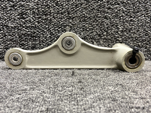 0841104-3 (Cast#: 0841104-497) Cessna 421B Main Gear Door Retract Bellcrank LH