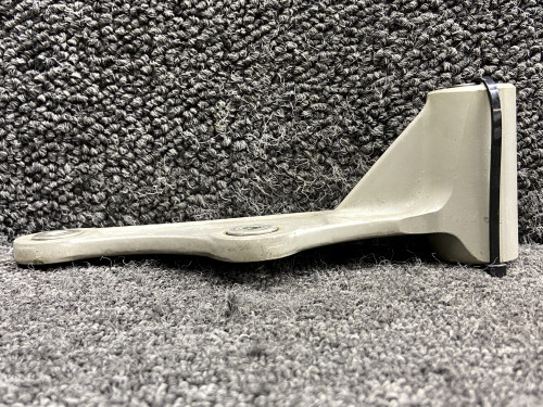 0841104-3 (Cast#: 0841104-497) Cessna 421B Main Gear Door Retract Bellcrank LH