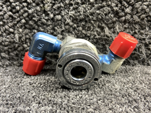 C166006-0202 Cessna 421B Oxygen Outlet Valve Assembly (Minus Lid)