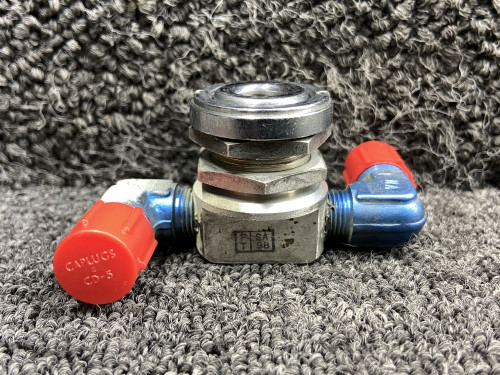 C166006-0202 Cessna 421B Oxygen Outlet Valve Assembly (Minus Lid)