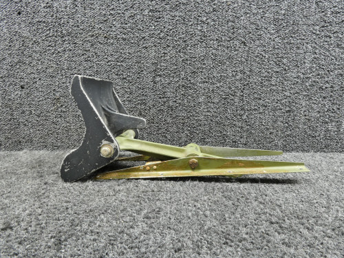 600039-002, 600065-001 Piper Aerostar 601P Rudder Pedal with Arm and Bracket RH