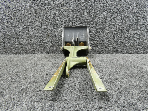 600039-002, 600065-001 Piper Aerostar 601P Rudder Pedal with Arm and Bracket RH