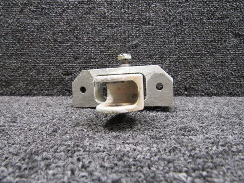 513508-1, 513509-1 IAI 1124 Westwind I Aileron Control Mount and Lever Assembly