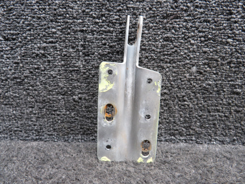 79475-007 Piper PA34-200T Cabin Door Upper Hinge Assembly